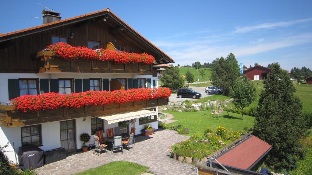 Landhaus Suntheim 베르타크 외부 사진